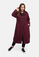 Overgangsmantel van gestructureerde viscose-stretch 'Floréa'