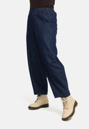 Pantaloni larghi in denim blu 'Bella'