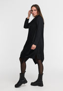 'Lunet' Kleid – modern, elegant & mit charakterstarkem Design