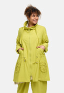 Parka przejściowa 'Livia' – miękka, dopracowana w szczegółach i nowoczesna