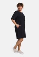 Φόρεμα 'Crissa' – πλισέ, απαλό & κολακευτικό για τη σιλουέτα