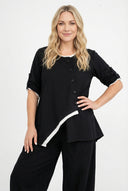 'Saria' Bluse – asymmetrisch, leicht & natürlich